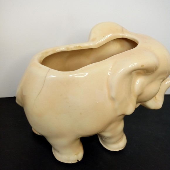 Vintage USA Elephant With Trunk Up Ceramic Planter - Picture 2 of 13